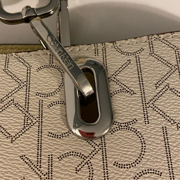 👜 CALVIN KLEIN TOTE BAG 👜 - Picture 4 of 11